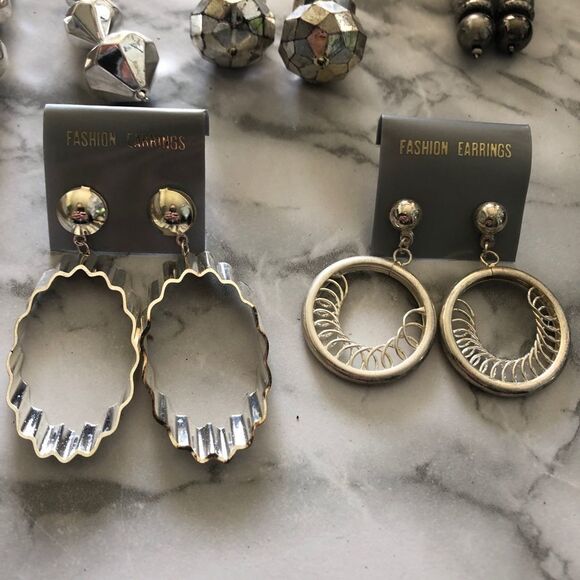 VINTAGE Drop Earrings Lot of 5 Retro NOS - Picture 2 of 4